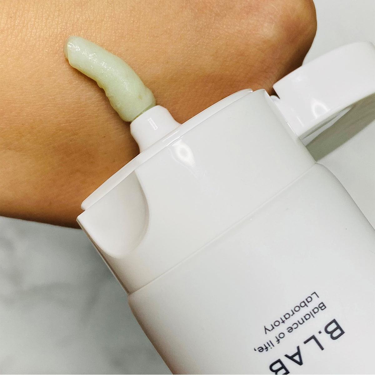 Matcha Hydrating Foam Cleanser - 120 ml - K-Beauty Arabia