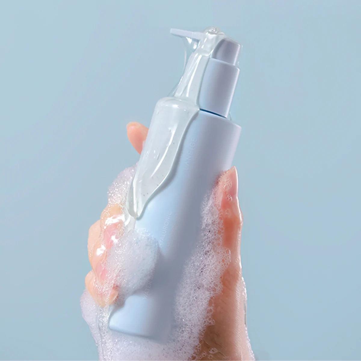 Water Bank Blue Hyaluronic Cleansing Gel - 200 ml - K-Beauty Arabia